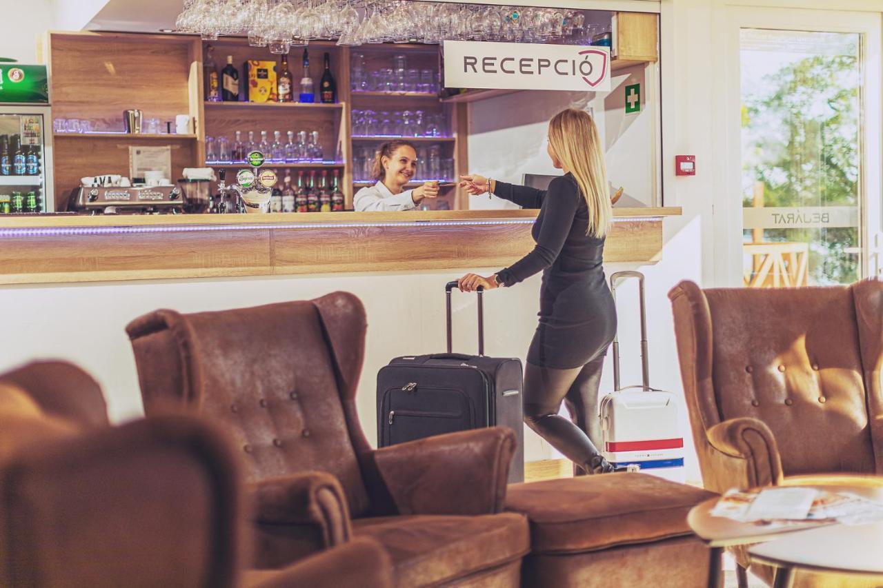 Martoni Resort & Restaurant Szigetszentmárton Εξωτερικό φωτογραφία